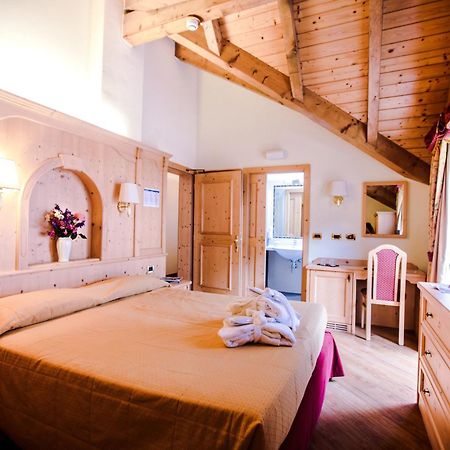 Albergo Dimaro Wellness Hotel Екстериор снимка