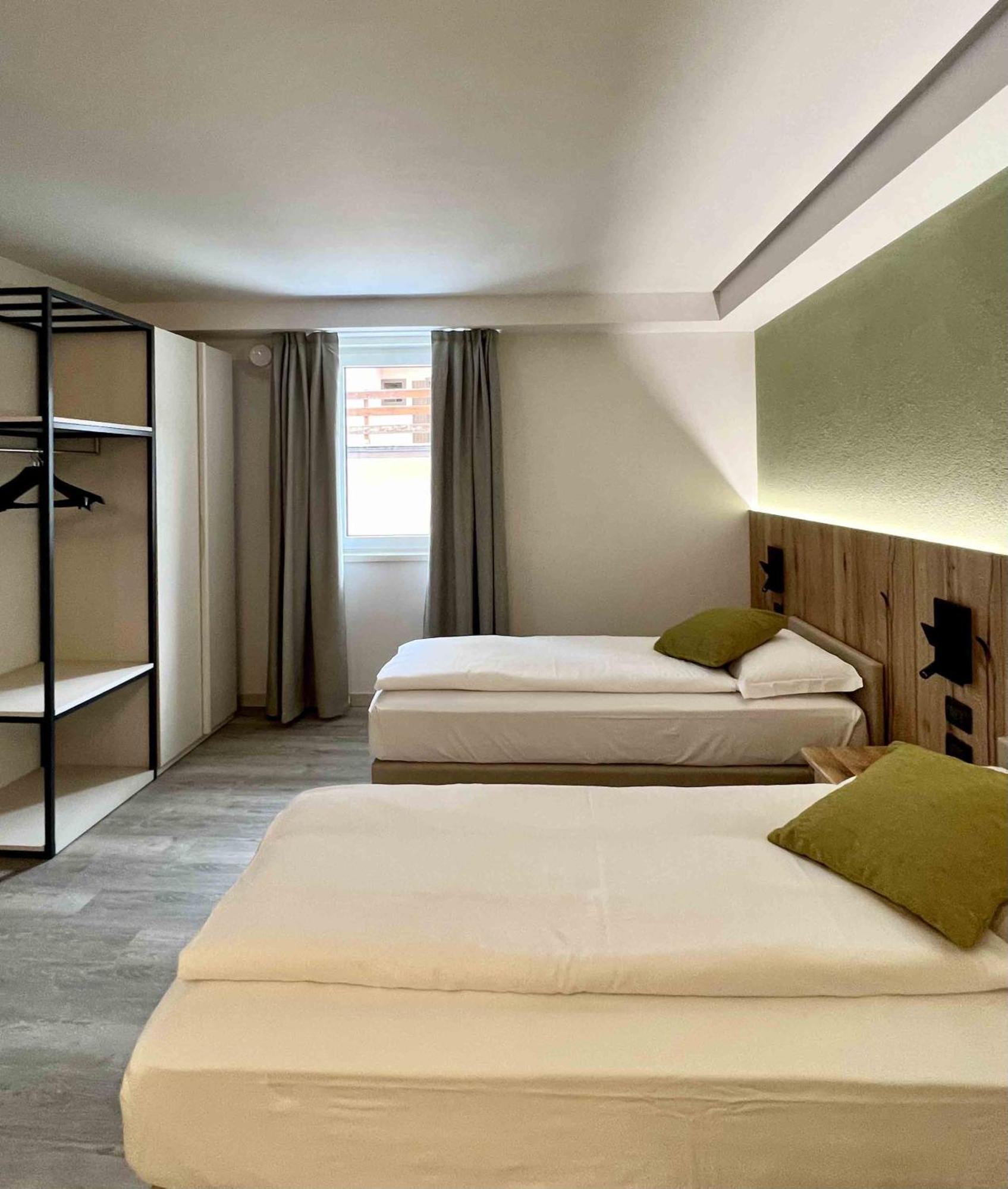 Albergo Dimaro Wellness Hotel Екстериор снимка